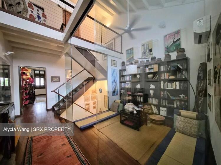 Everitt Road (D15), Terrace #532656931